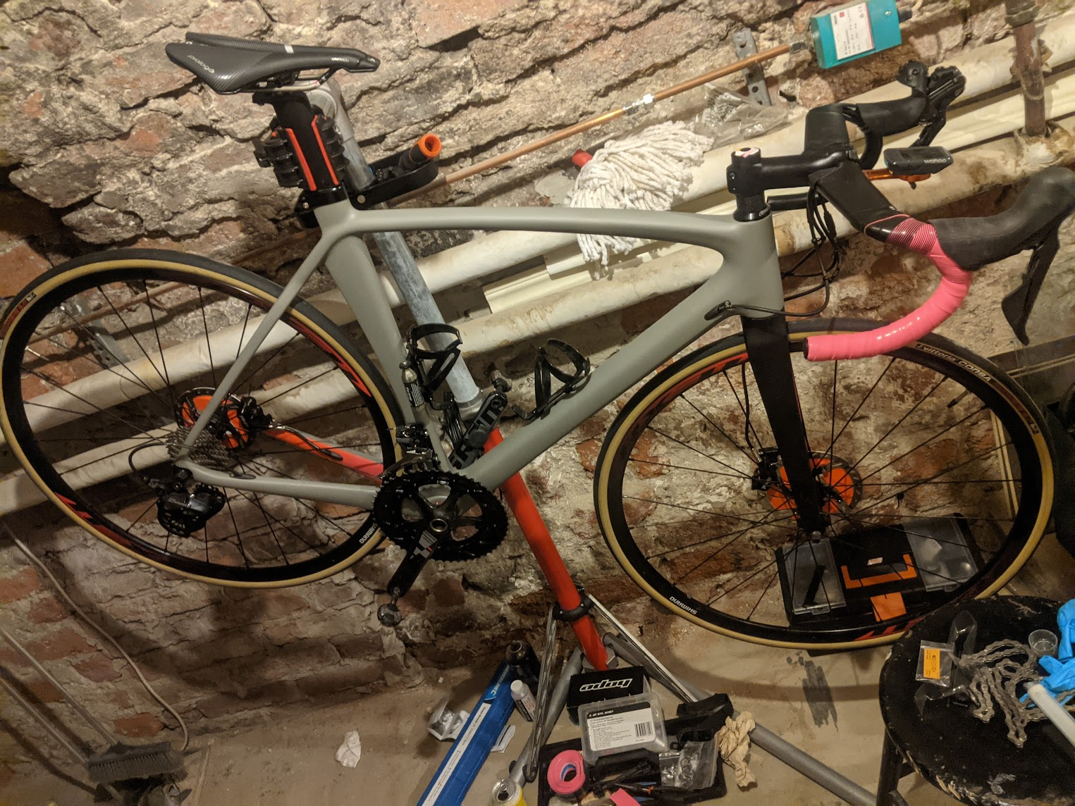 Building my first carbon bike