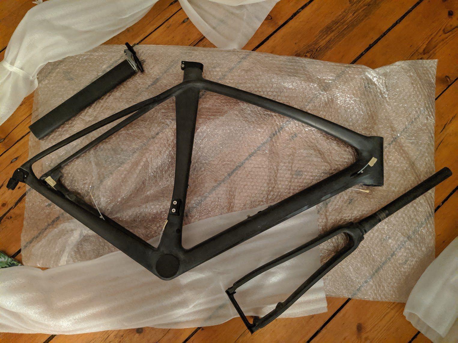 Building my first carbon bike
